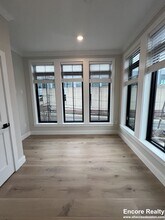 157 Everett St in Boston, MA - Building Photo - Building Photo