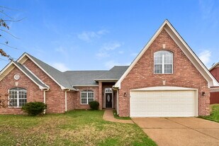 6376 Raner Creek Dr in Bartlett, TN - Building Photo