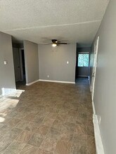 Room in Condo on Alamance Church Rd in Greensboro, NC - Building Photo - Building Photo