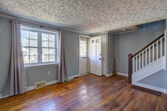 824 Wabank St in Lancaster, PA - Building Photo - Building Photo