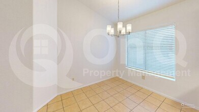 2414 E Calle Lena Verde in Tucson, AZ - Building Photo - Building Photo