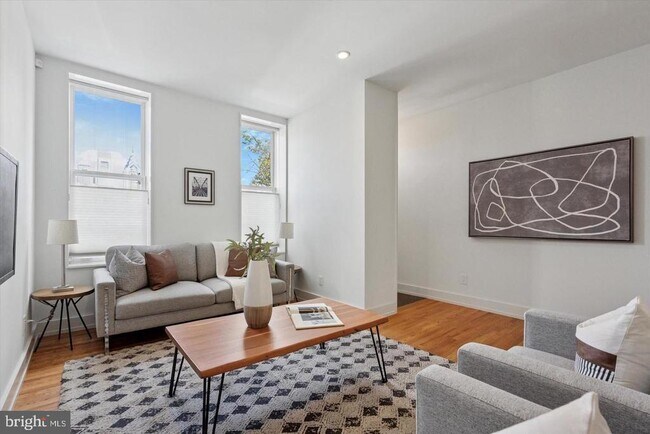 1740 Catharine St in Philadelphia, PA - Building Photo - Building Photo