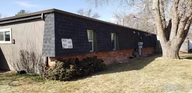 property at 403 E Thunderbird Dr