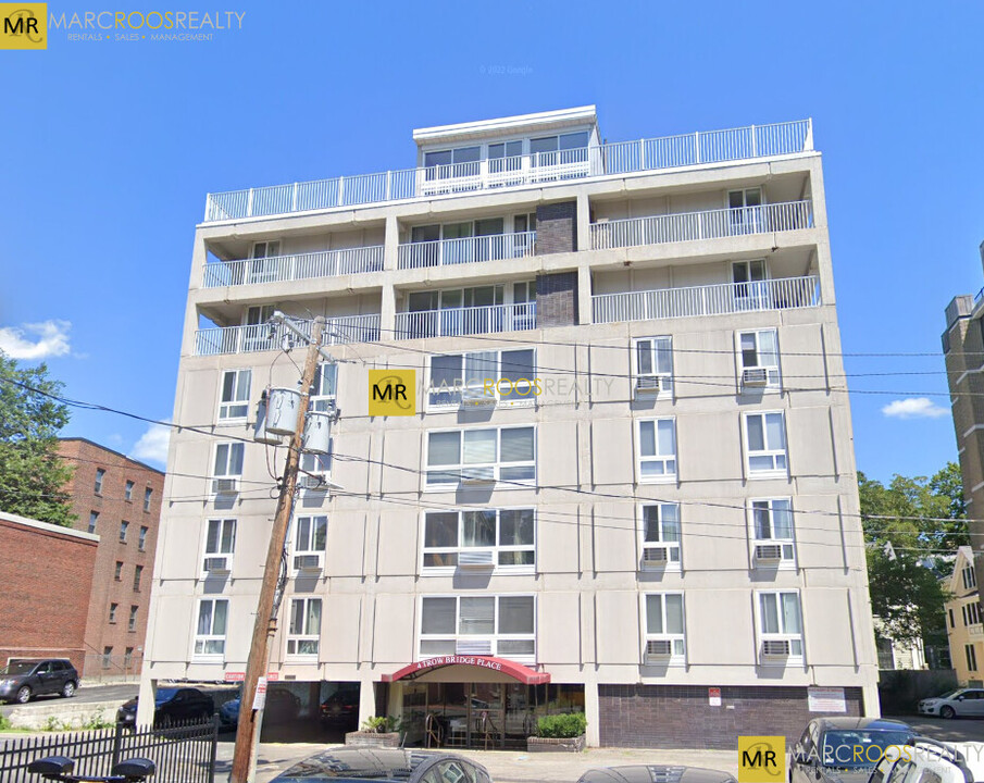 4 Trowbridge Pl, Unit 6A in Cambridge, MA - Foto de edificio