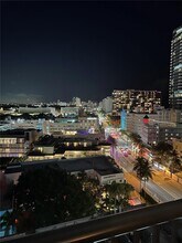 1800 Collins Ave in Miami Beach, FL - Building Photo - Building Photo