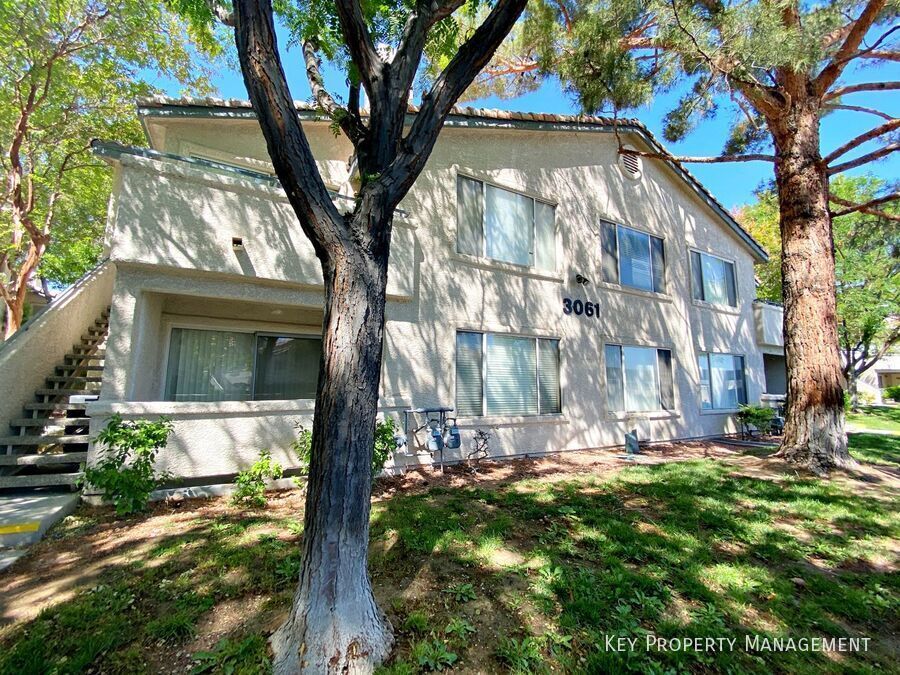3061 Key Largo Dr in Las Vegas, NV - Building Photo