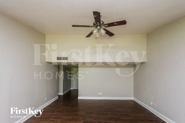 6418 Briarknoll Dr in Garland, TX - Building Photo - Building Photo