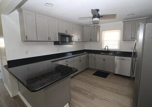 511 GA-305 in Midville, GA - Building Photo - Building Photo