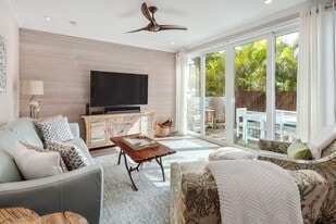 1315 Whitehead St in Key West, FL - Building Photo