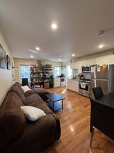 30 Cambridge Ter, Unit 2 in Cambridge, MA - Building Photo - Building Photo