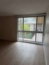 3546 Del Amo Blvd, Unit 9 in Torrance, CA - Foto de edificio - Building Photo