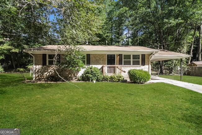 property at 599 Plainville Dr SW