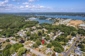 139 Pennsylvania Ave in East Lyme, CT - Building Photo - Building Photo