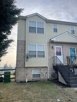 288 Vincent Cir in Middletown, DE - Building Photo