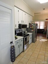 1704 E Lee St in Pensacola, FL - Building Photo - Building Photo