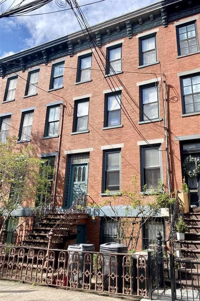 property at 214 8th St