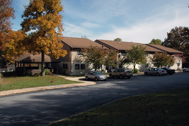 Parkesedge Apartments in Parkesburg, PA - Foto de edificio - Building Photo