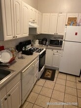 322 St Paul St in Brookline, MA - Building Photo - Building Photo