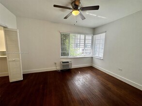 1607 Jefferson Ave-Unit -8 in Miami Beach, FL - Building Photo - Building Photo