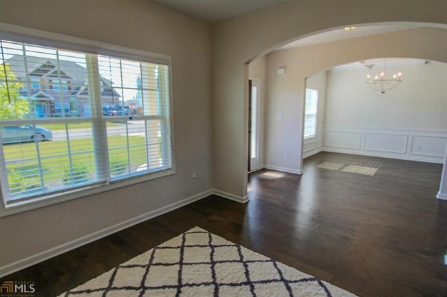 319 Pearl Moss Ln in Kathleen, GA - Foto de edificio - Building Photo