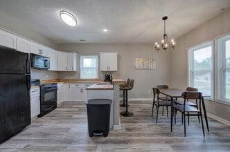 227 Saint Elmo Cir in Adairsville, GA - Building Photo - Building Photo