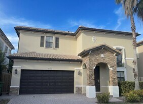 10417 SW 231st Ter in Miami, FL - Building Photo