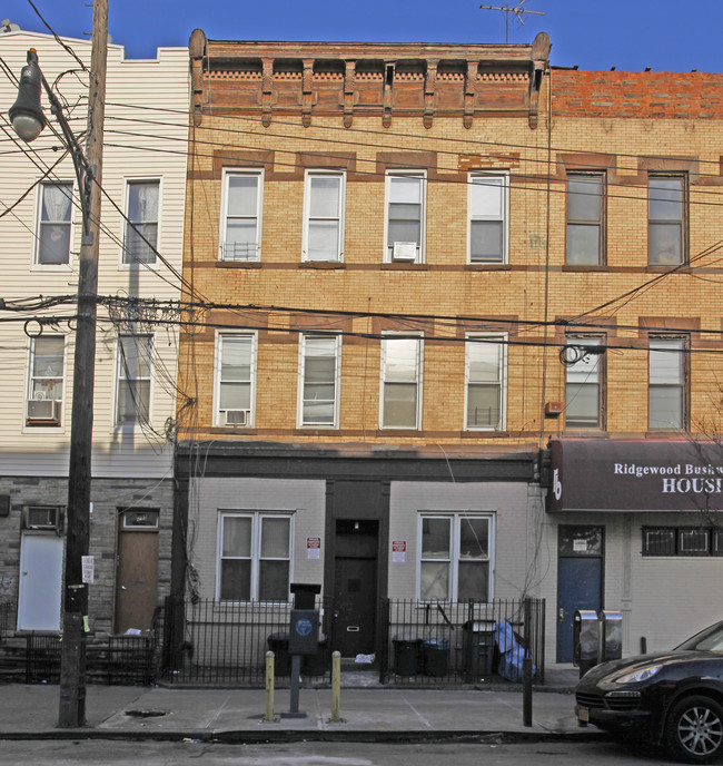 297 Wyckoff Ave in Brooklyn, NY - Building Photo - Building Photo