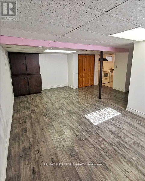 38 Copping Rd in Toronto, ON - Building Photo - Building Photo
