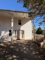 1800 Hillsboro Valley Park Rd in High Ridge, MO - Building Photo