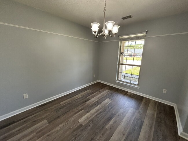 1730 Ashton Dr in Hinesville, GA - Building Photo - Building Photo