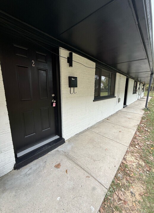3912 Kirkup Ave in Cincinnati, OH - Building Photo