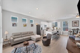 2147 Hofstaat in New Braunfels, TX - Building Photo