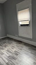 2649 Royal Ave in Groves, TX - Building Photo - Building Photo