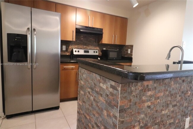 5880 W Sample Rd in Coral Springs, FL - Building Photo - Building Photo