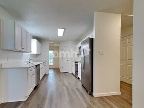 121 Timberland Gap Rd in Pooler, GA - Building Photo - Building Photo