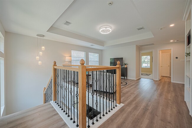 1413 Whispering Pines Dr
