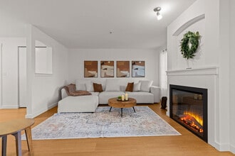 Tarmigan At Wapato Creek in Fife, WA - Foto de edificio - Building Photo