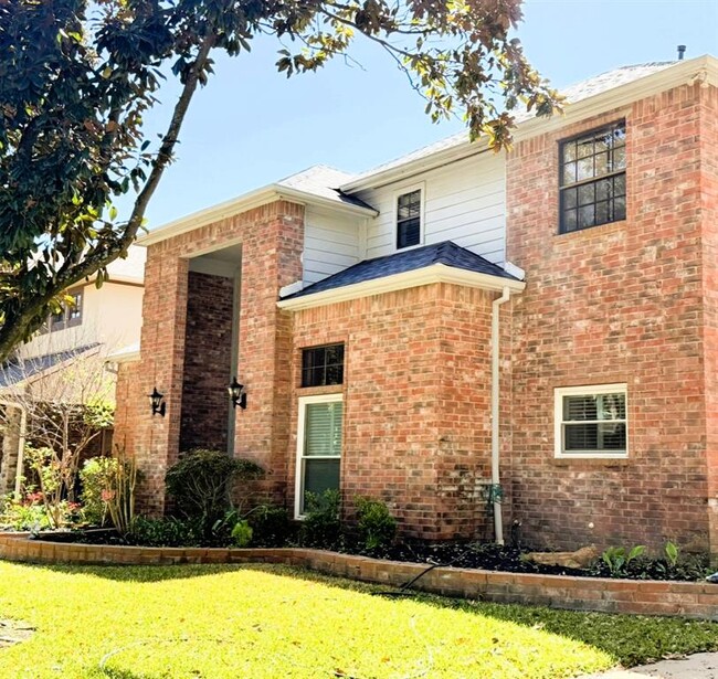 2906 Deer Creek Dr in Sugar Land, TX - Foto de edificio - Building Photo