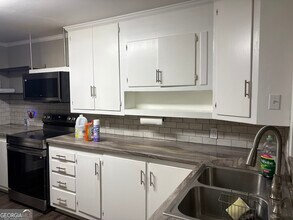 13 Moore St in Statesboro, GA - Building Photo - Building Photo
