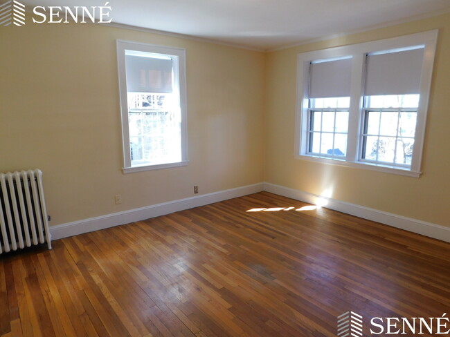 8 Ellery St, Unit 23 in Cambridge, MA - Building Photo - Building Photo