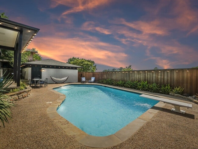 1608 S Alamo Rd in Rockwall, TX - Building Photo - Building Photo