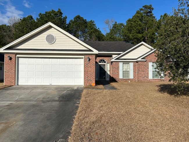 property at 10 Carlisle Ln