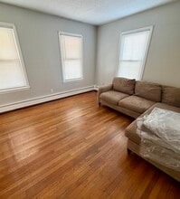 30 Juniper St, Unit 30 Juniper St in New Bedford, MA - Building Photo - Building Photo