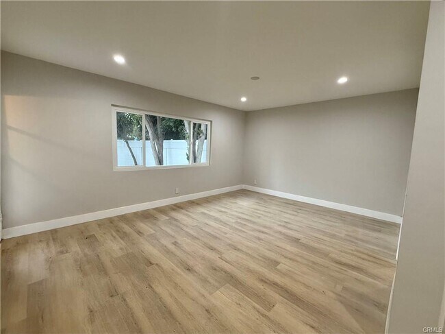 8561 Marklein Ave in Los Angeles, CA - Building Photo - Building Photo