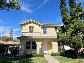 11433 Mountain View Dr in Rancho Cucamonga, CA - Building Photo