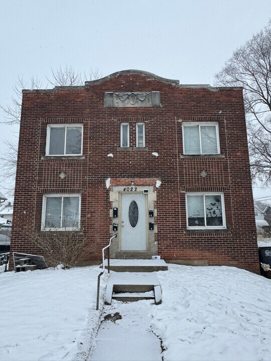 4022 Walker Ave in Toledo, OH - Foto de edificio