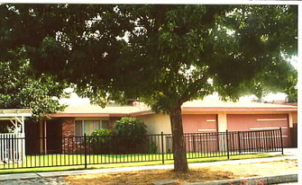 17441 Orange Way Apartments