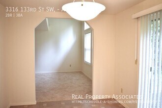 3316 133rd St SW in Lynnwood, WA - Building Photo - Building Photo