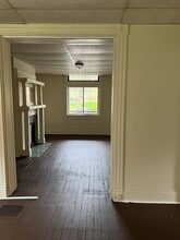 1143 Buente St in Pittsburgh, PA - Building Photo - Building Photo
