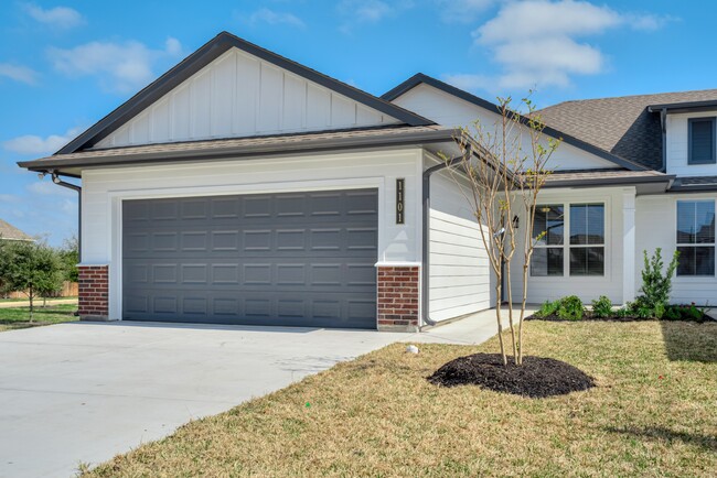 1133 Trellis Pass in Brenham, TX - Building Photo - Building Photo